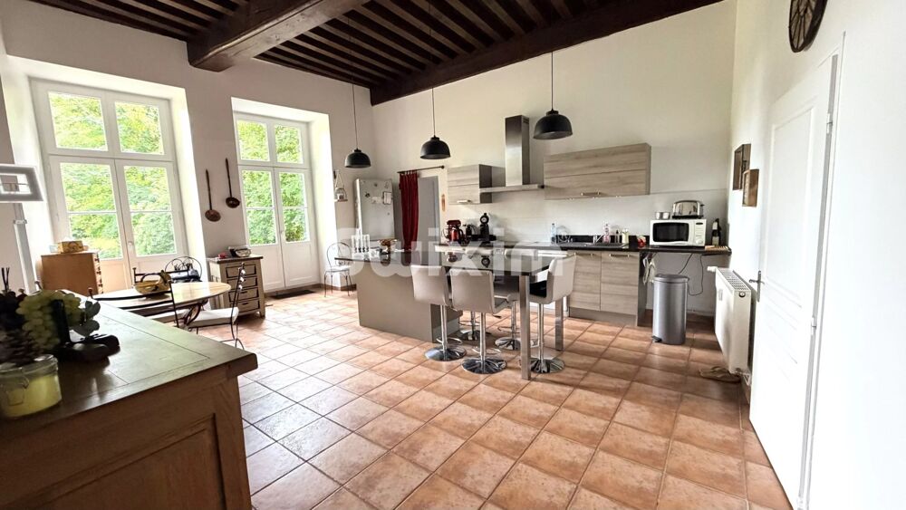 Appartement 6 pièces 150 m² · à Beire-le-Châtel · 150 m² · 259 000 €