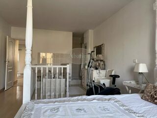  Immeuble � vendre 15 + pi�ces 500 m�