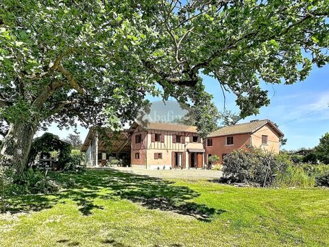   Villa sur grand terrain Maison - 6 pi�ce(s) - 131 m�