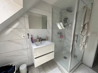 Appartement à louer 2 pièces 61 m²
