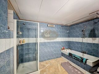  Maison � vendre 4 pi�ces 220 m�