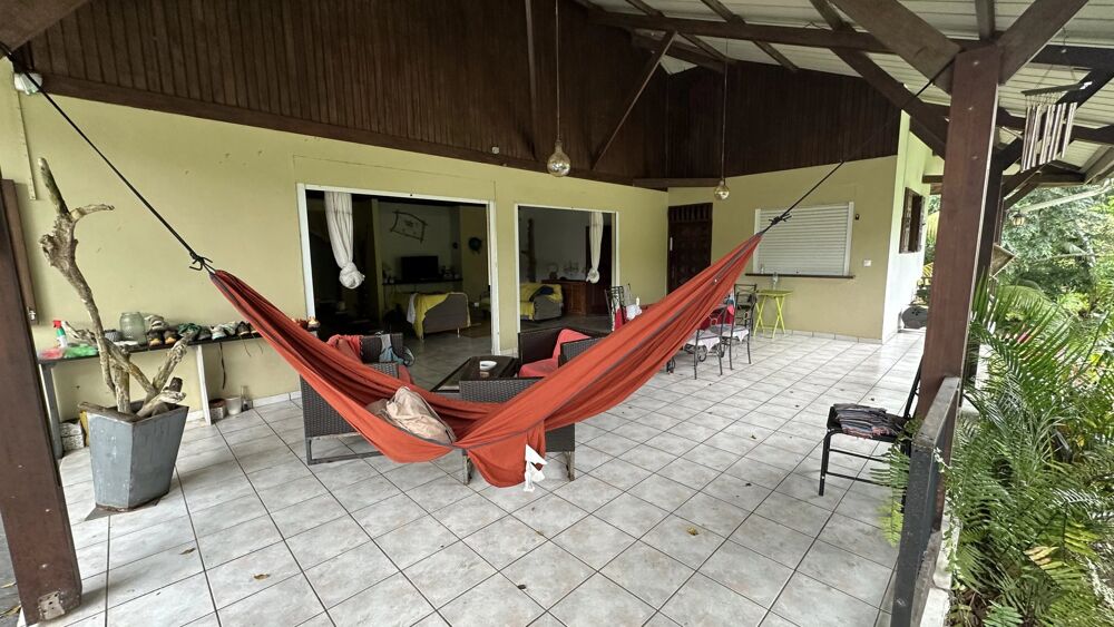 VOTRE VILLA T5 AVEC PISCINE DANS UN QUARTIER CALME ET PROCHE DE