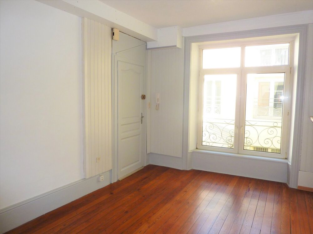 MONTBELIARD CENTRE APPARTEMENT F3