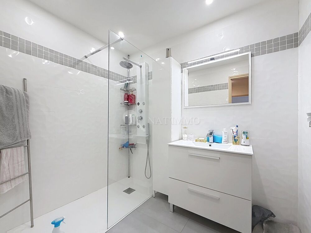 Vente Appartement LE CANNET – VIAGER OCCUPÉ – 1 TÊTE (FEMME DE 77 ANS) Le cannet