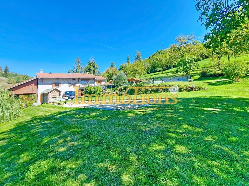 VATILIEU  PROPRIÉTÉ DE CARACTÈRE RÉNOVÉE  230 m²  1,5 HA DE P