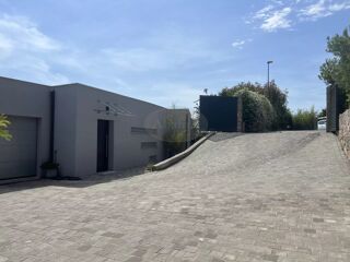  Villa � vendre 13 pi�ces 350 m�