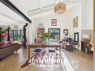  Maison  vendre 8 pices 252 m