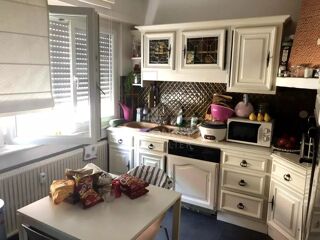  Appartement à louer 5 pièces 91 m²