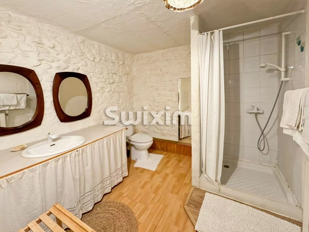 � vendre  Maison Sauzet (26740)