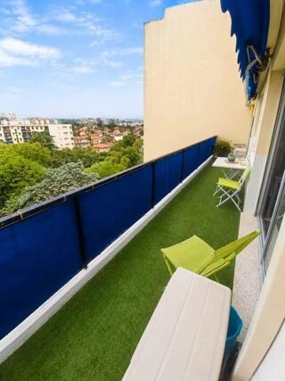  Appartement à louer 2 pièces 38 m²