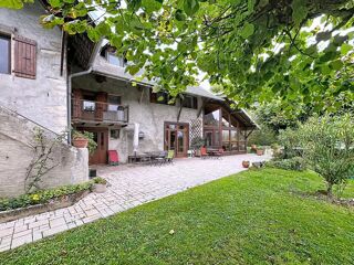  Maison  vendre 7 pices 197 m