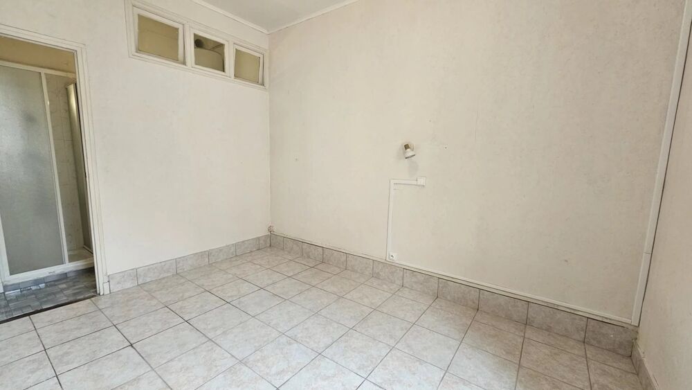 Location Appartement APPARTEMENT AU CENTRE VILLAGE Saint-vallier-de-thiey