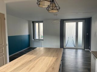  Maison à louer 4 pièces 85 m²