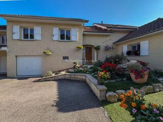 Vente Maison Villa 210 m² 4 chambres DPE C centre-ville Morestel