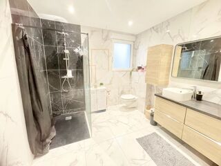  Appartement � louer 3 pi�ces 80 m�