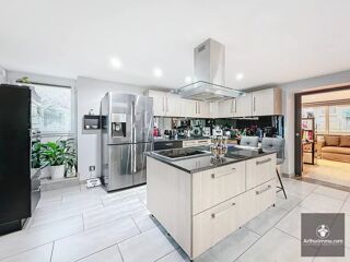  Maison à vendre 6 pièces 195 m²