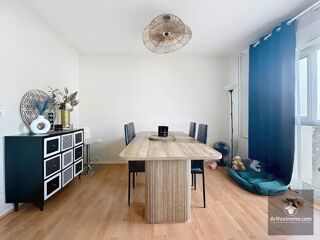  Appartement � vendre 4 pi�ces 77 m�