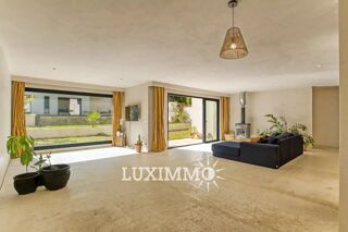  Maison � vendre 8 pi�ces 222 m�