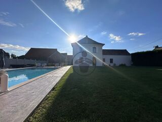  Maison  vendre 8 pices 277 m