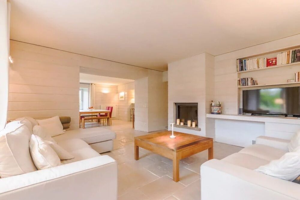Autrans .Très belle maison typique du Vercors de 310m2 habitab