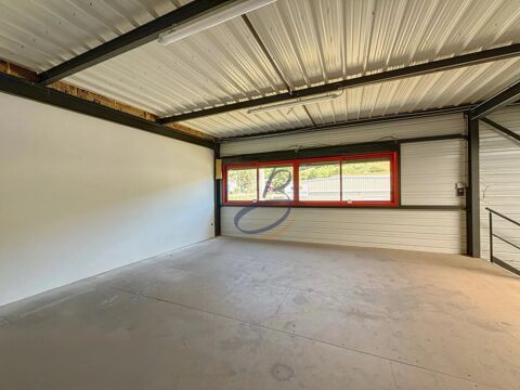   À LOUER – Local professionnel avec bureaux – 300 m² à 500m²  Roc 