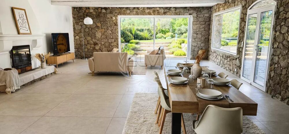 � vendre  Maison Le Plan-de-la-Tour (83120)