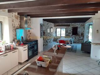  Maison � vendre 10 pi�ces 371 m�