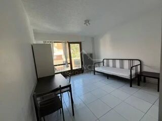  Appartement à louer 1 pièce 25 m²