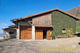  Maison à vendre 15 + pièces 245 m²