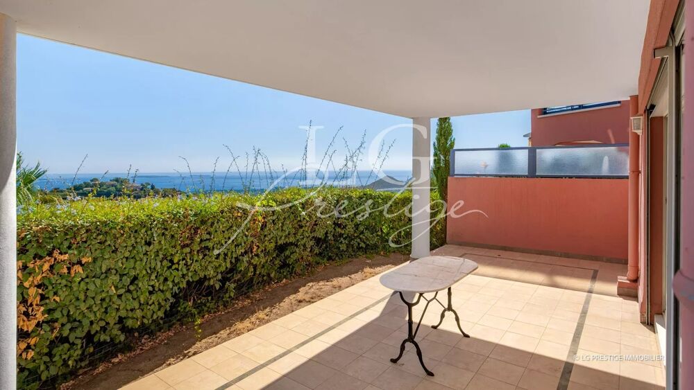Vente Appartement DOMAINE PRIVE ET SECURISE 24H/24 Mandelieu-la-napoule
