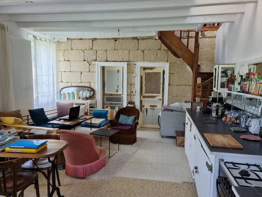 Vente Appartement MAISON DE VILLAGE ET SES CAVES CHAMPIGNONNIÈRES Montoire-sur-le-loir