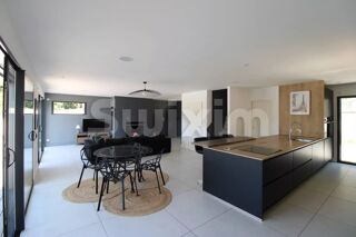  Maison � vendre 6 pi�ces 267 m�