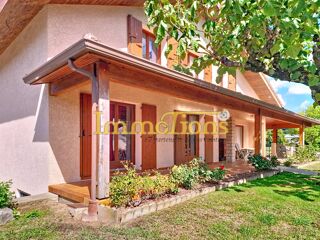  Maison  vendre 9 pices 231 m