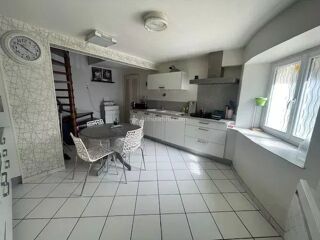  Immeuble à vendre 4 pièces 135 m²