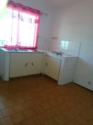  Appartement à louer 2 pièces 60 m²
