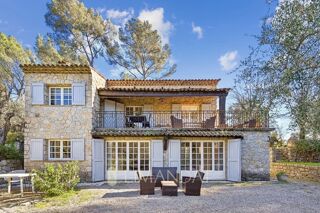  Villa à vendre 7 pièces 183 m²
