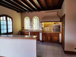  Villa à vendre 8 pièces 280 m²