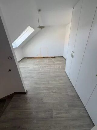  Appartement à louer 2 pièces 43 m²