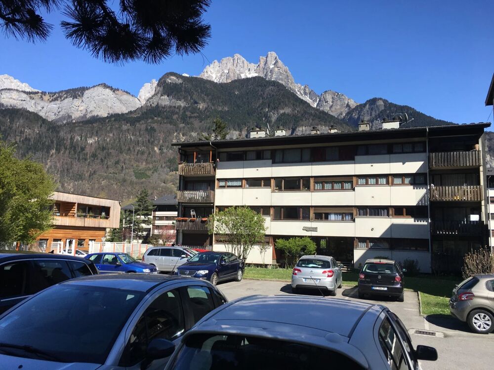 F2 4ème étage - SALLANCHES (Vouilloux-Erables) - 50 m²