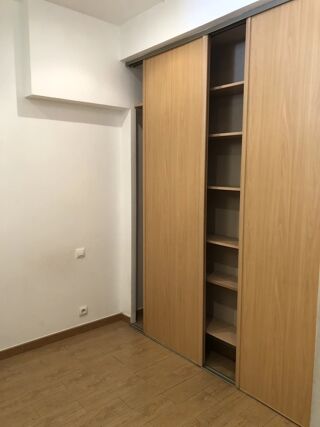 Appartement à louer 2 pièces 31 m²