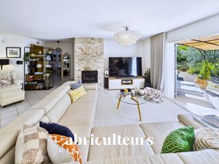  Maison � vendre 12 pi�ces 261 m�