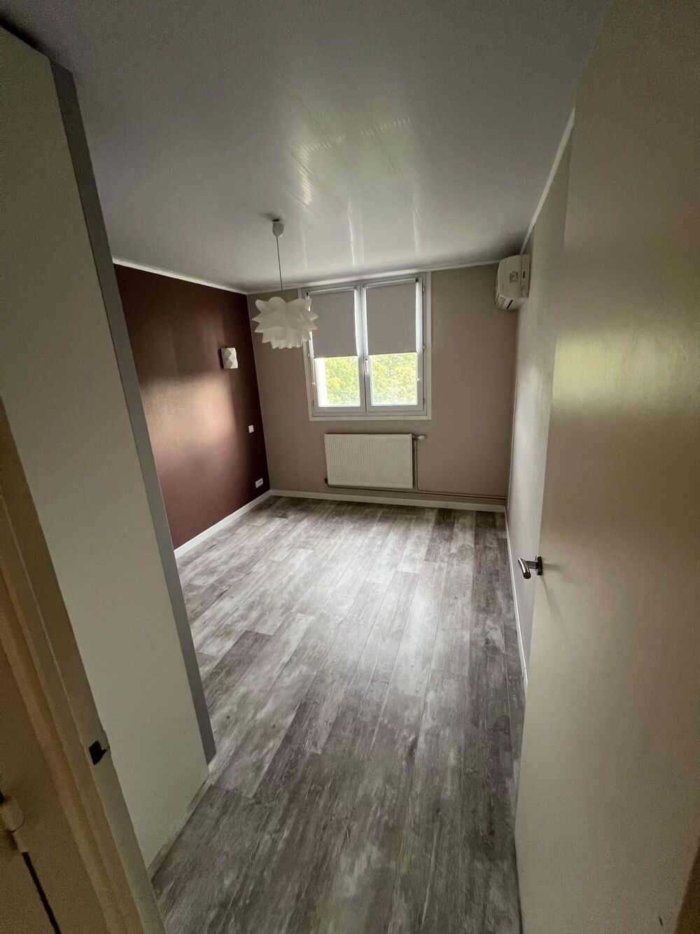 Location Appartement LIVRON-SUR-DROME - T3 avec balcon, cave, garage Livron-sur-drôme