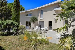  Maison � vendre 5 pi�ces 165 m�