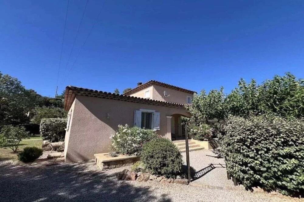 Jolie villa proche de Carcès