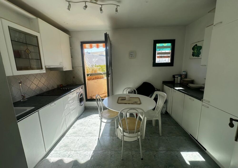 Vente Appartement Dans belle résidence bien située, type 4 de 86m2 avec balcon et Nice