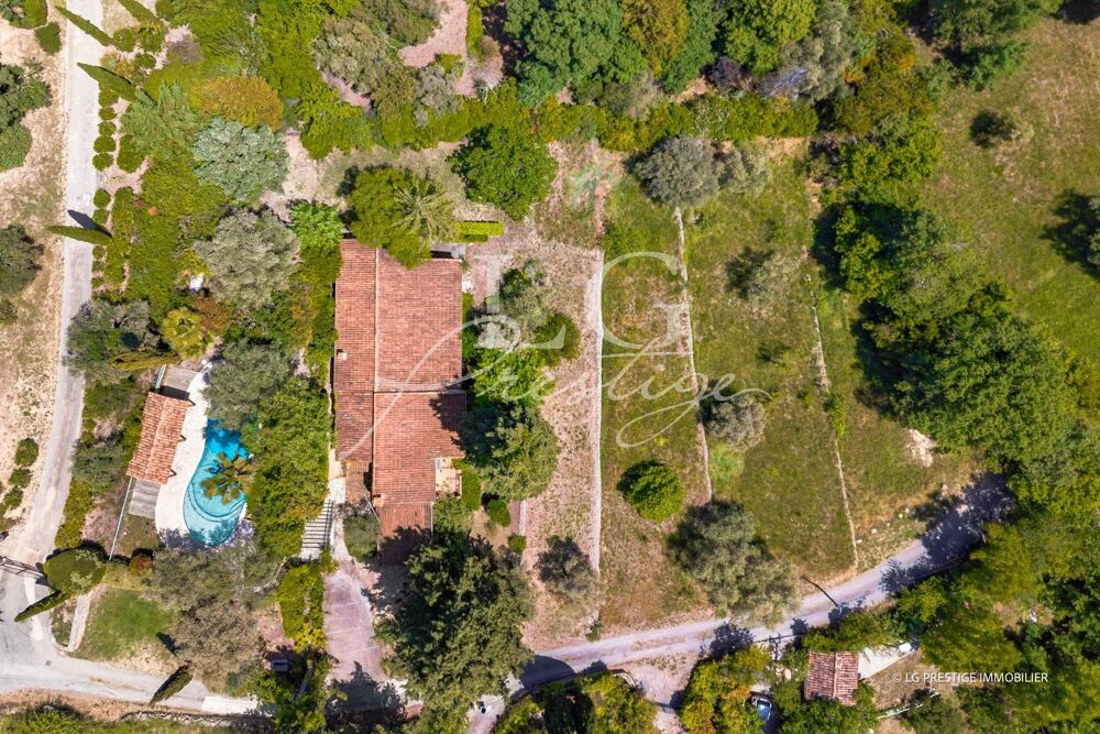 Villa provençale à renover proche du village de Fayence