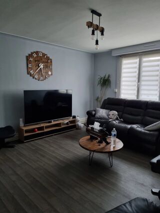  Appartement à louer 4 pièces 81 m²
