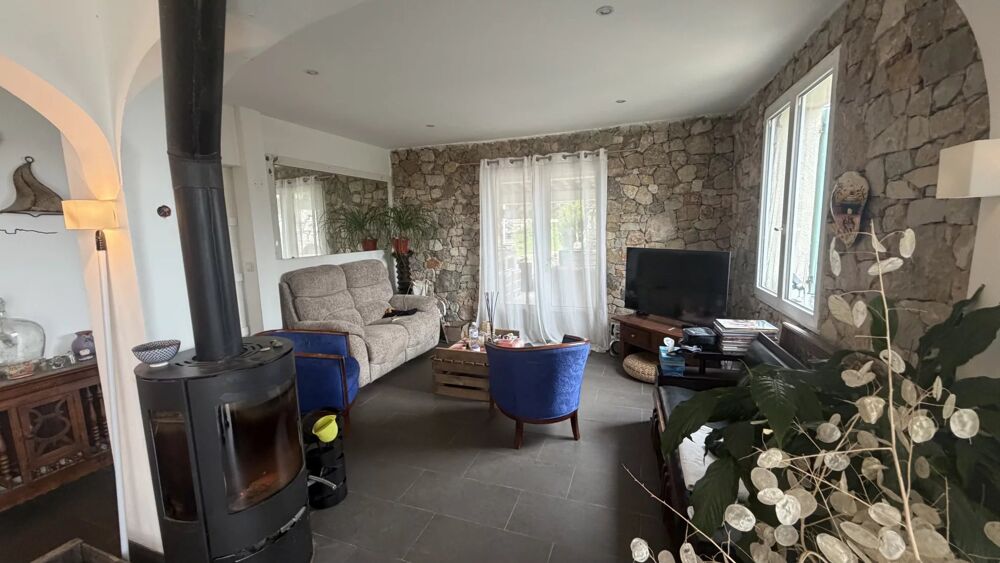 Vente Maison Villa individuelle avec piscine  - Saint-Cézaire-sur-Siagne Saint-cézaire-sur-siagne