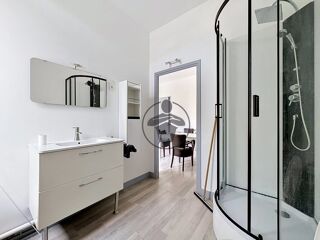  Appartement à louer 1 pièce 30 m²