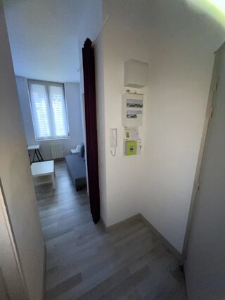  Appartement à louer 1 pièce 24 m²